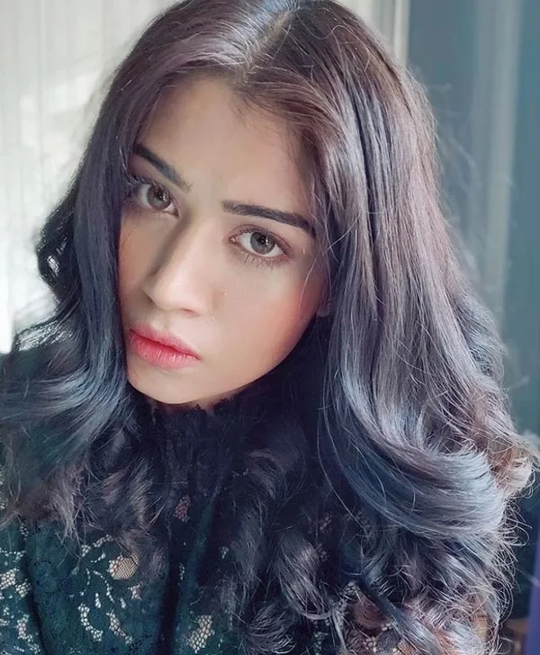 Donna Munshi hot actress Donna Munshi hot actress