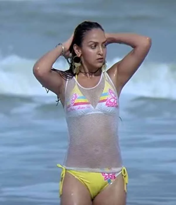 esha deol bikini dhoom actress esha deol bikini dhoom actress