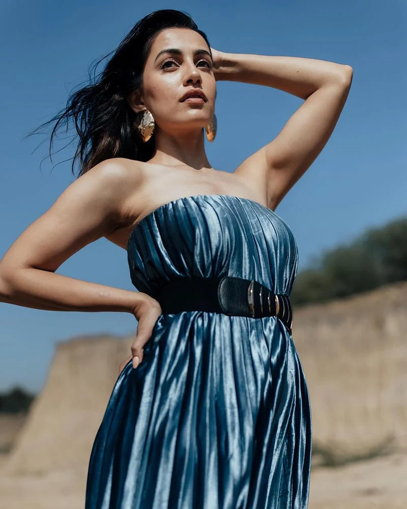 Esha Kansara hot indian tv actress Esha Kansara hot indian tv actress
