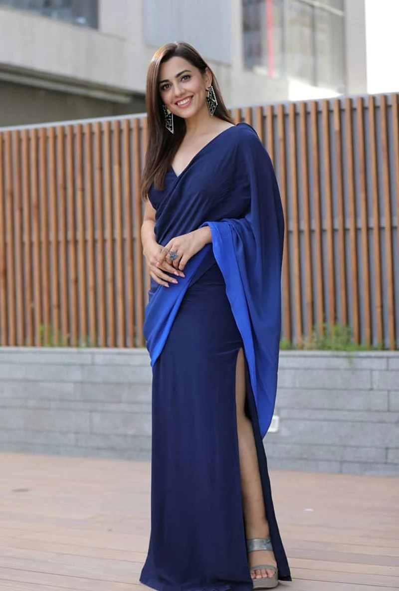 Esha Kansara saree hot indian tv actress Esha Kansara saree hot indian tv actress
