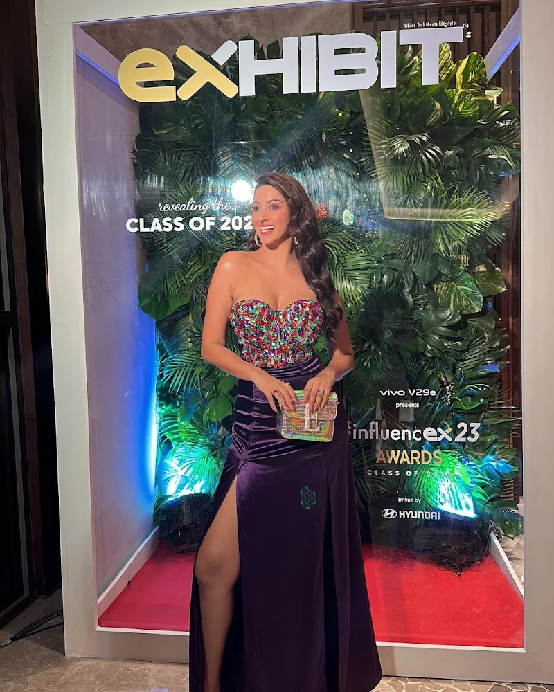 esshanya maheshwari cleavage legs high slit skirt