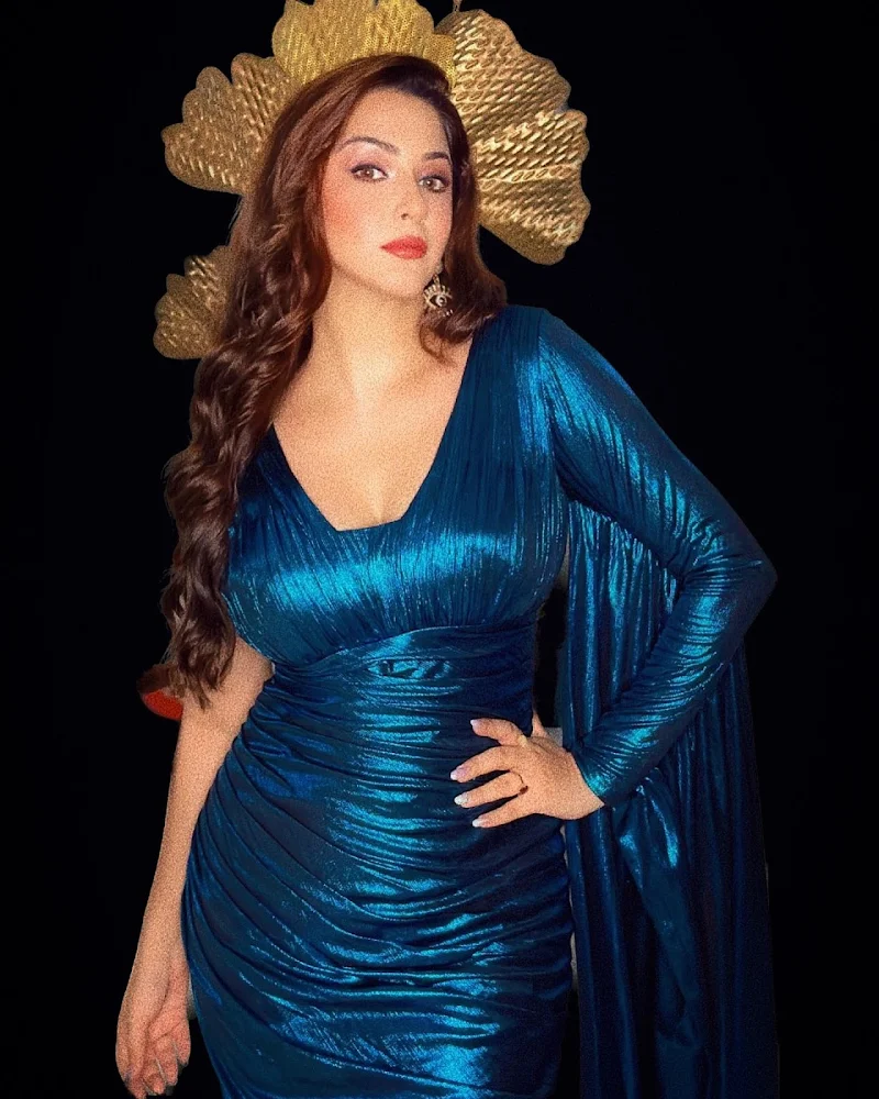 esshanya maheshwari curvy stylish dress esshanya maheshwari curvy stylish dress
