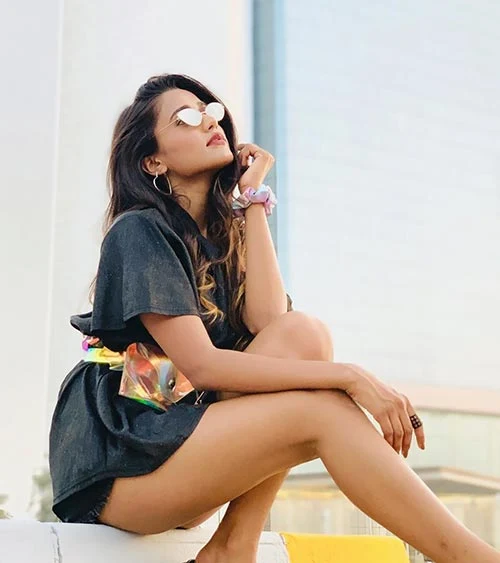 garima chaurasia sexy legs hot indian model sexy body garima chaurasia sexy legs hot indian model sexy body