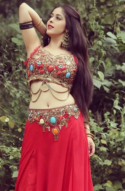 Garima Jain navel hot photos