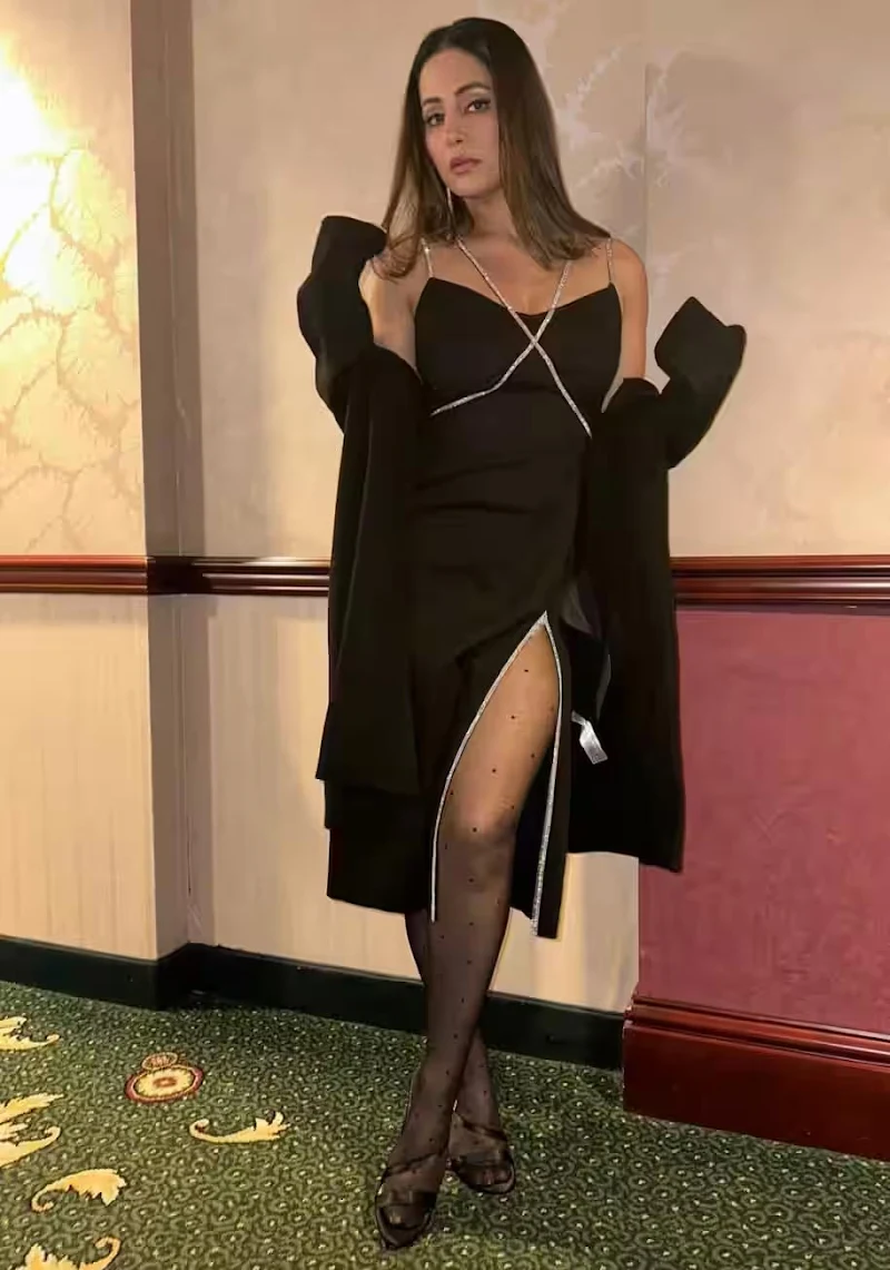 Hina Khan sexy legs thighs high slit black dress Hina Khan sexy legs thighs high slit black dress