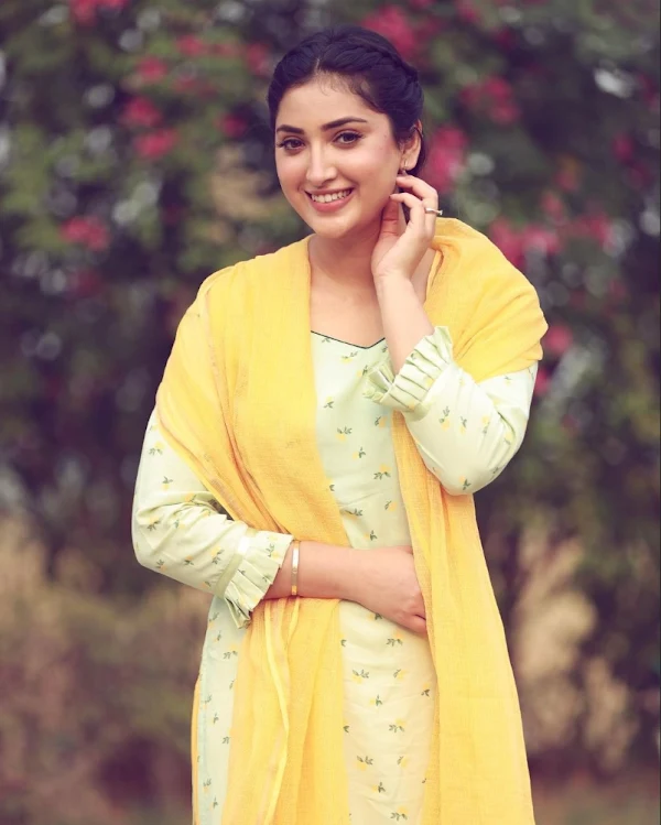 isha sharma actress pashminna tv isha sharma actress pashminna tv