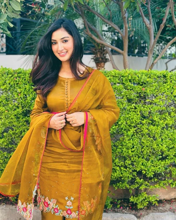 isha sharma actress pashminna tv isha sharma actress pashminna tv