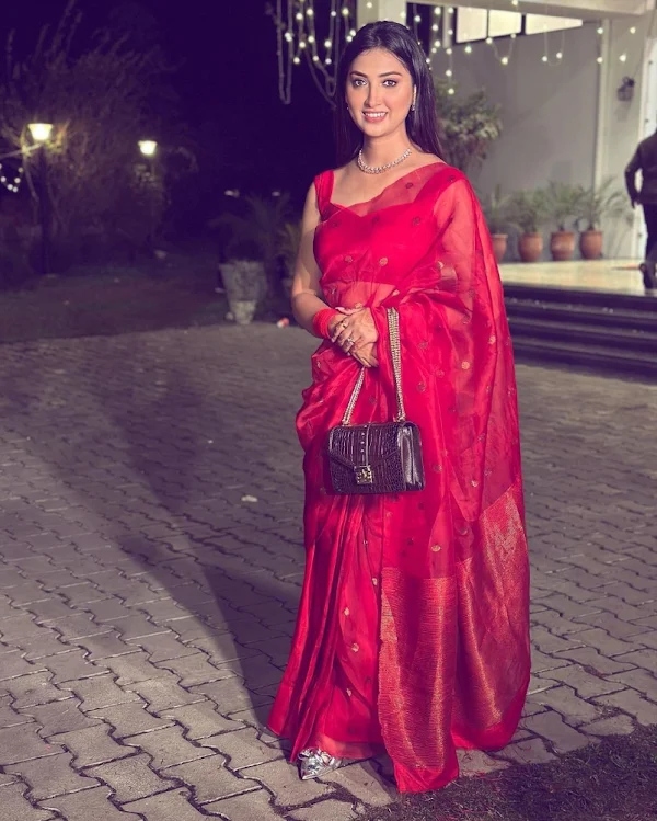 isha sharma saree actress pashminna tv isha sharma saree actress pashminna tv