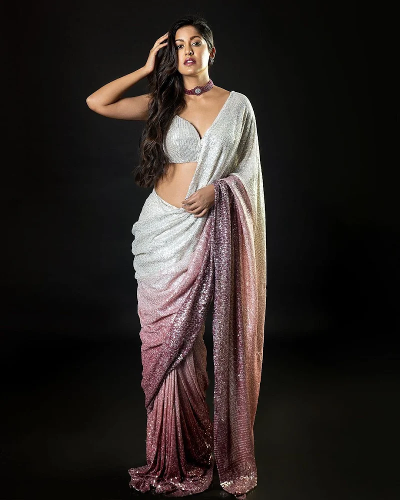 Ishita Dutta saree hot actress Ishita Dutta saree hot actress