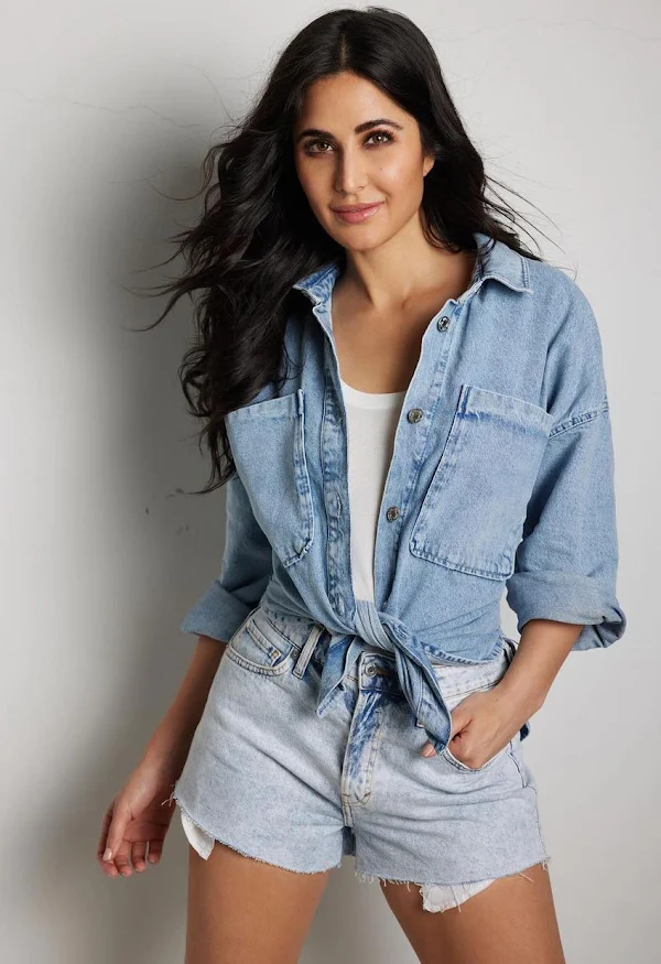 katrina kaif shorts katrina kaif shorts