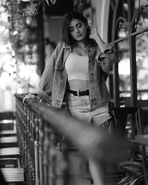 ketika sharma curvy indian actress ketika sharma curvy indian actress