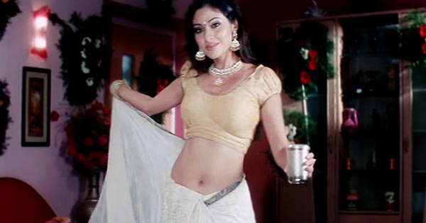indian actress saree strip hot scene