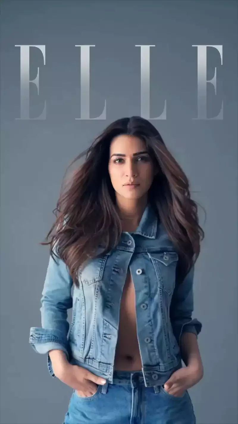 kriti sanon braless denim jacket unbuttoned pants kriti sanon braless denim jacket unbuttoned pants