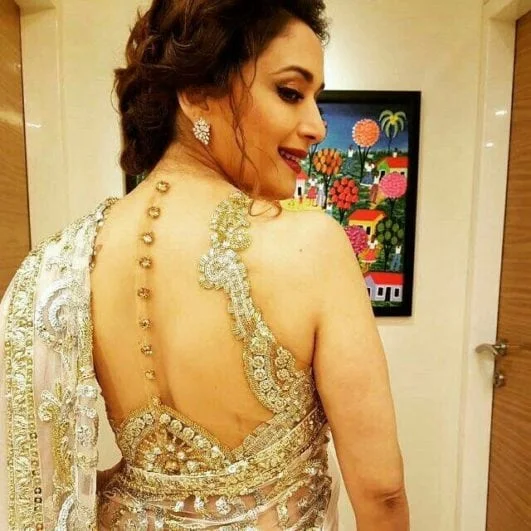 madhuri dixit backless saree hot actress madhuri dixit backless saree hot actress