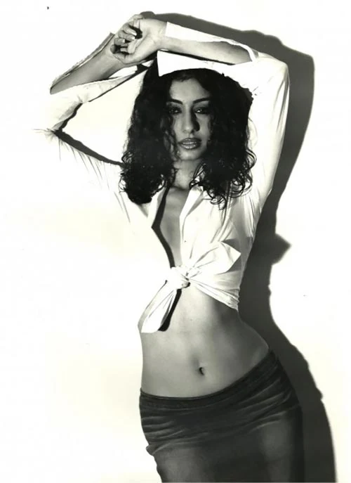 mahek chahal navel hot naagin 6 actress mahek chahal navel hot naagin 6 actress