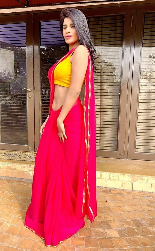 Mokshita Raghav saree hot photos Mokshita Raghav saree hot photos