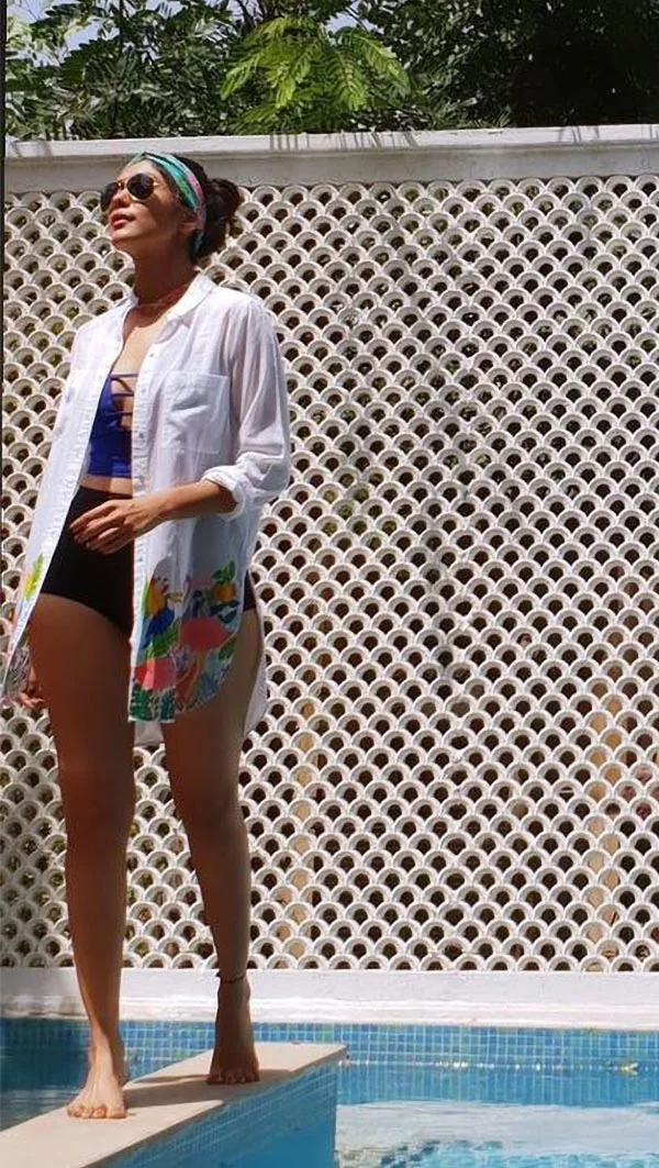 Mrunal Thakur bikini hot Mrunal Thakur bikini hot