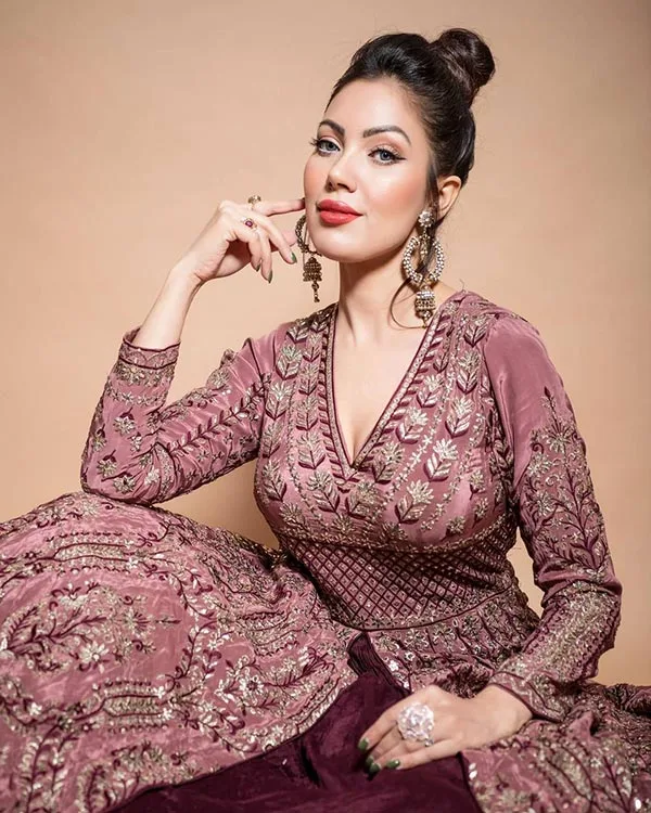 Munmun Dutta babita ji hot curvy Munmun Dutta babita ji hot curvy