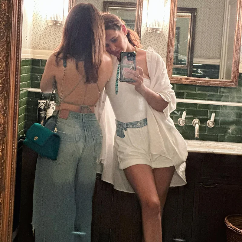 Neha Aisha Sharma hot selfies