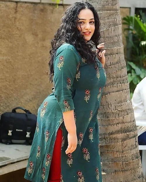 Nithya Menen hot curvy indian actress Nithya Menen hot curvy indian actress