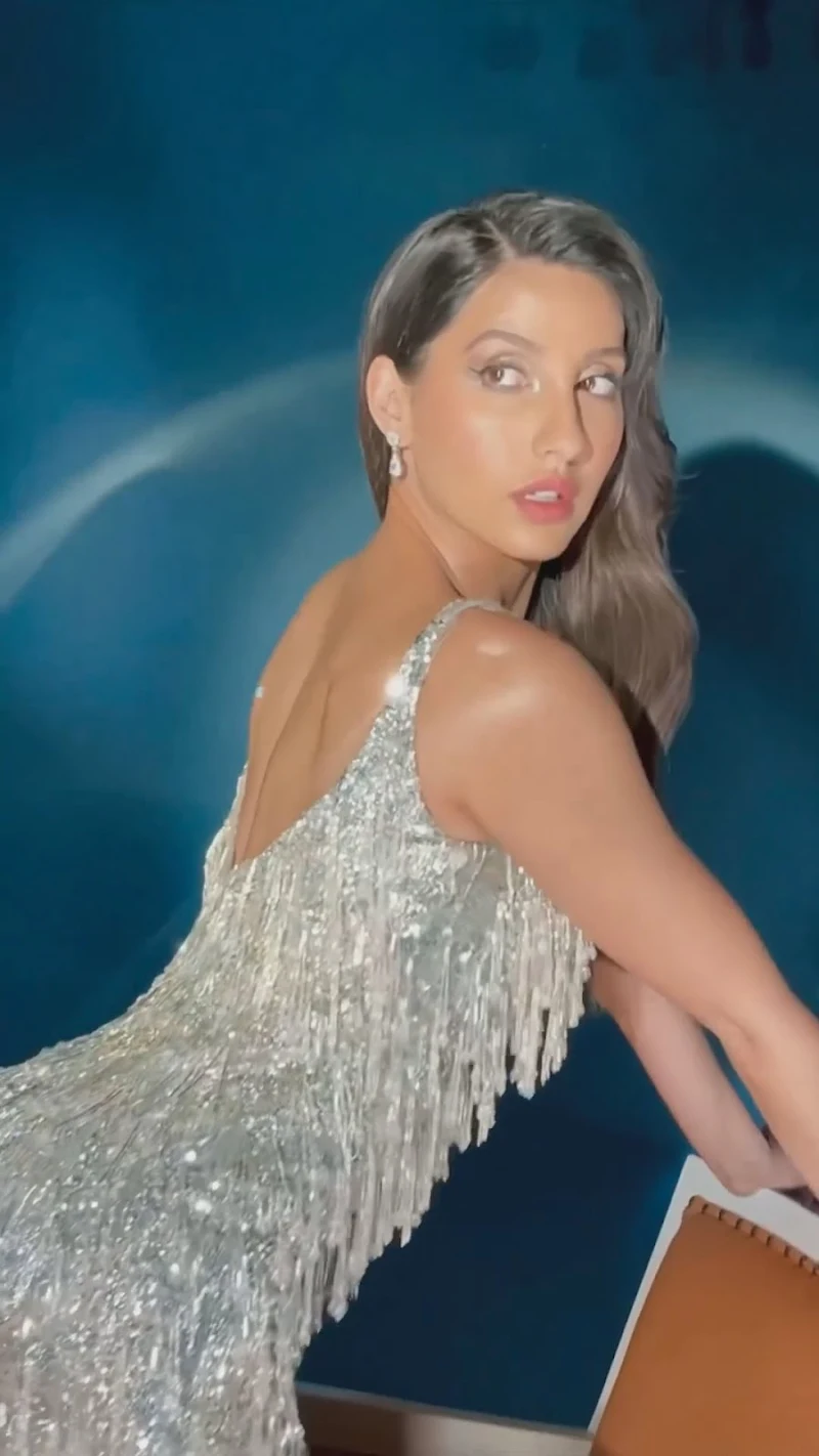 nora fatehi curvy sexy body tight backless dress nora fatehi curvy sexy body tight backless dress