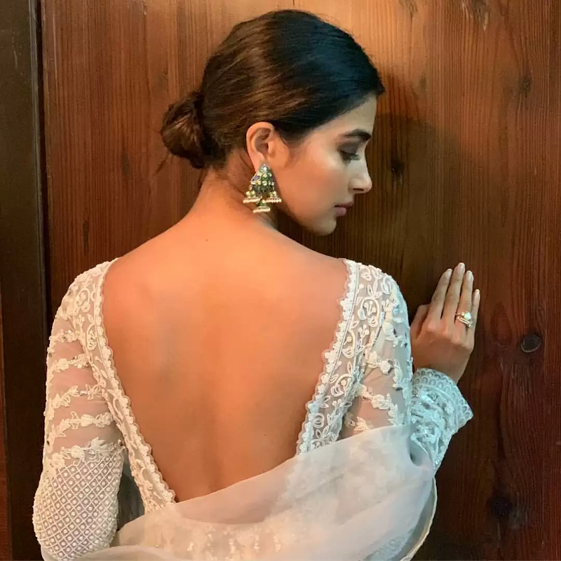 pooja hegde backless sexy back hot bollywood actress pooja hegde backless sexy back hot bollywood actress