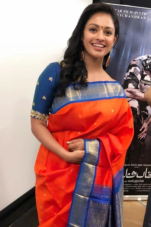 Pooja Kumar hot actress Pooja Kumar saree hot actress