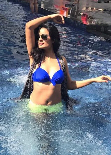 priya shinde bikini crime patrol hot actress