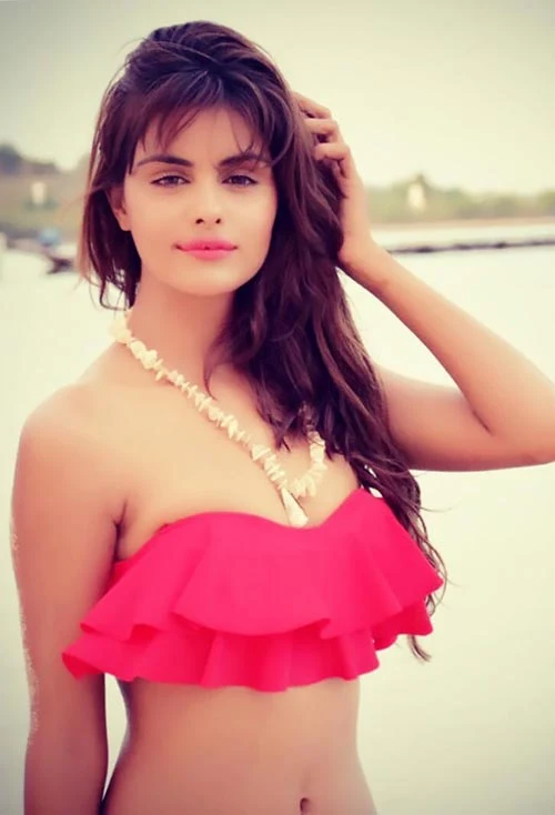 Priyanka Chahar Choudhary navel hot actress Priyanka Chahar Choudhary navel hot actress