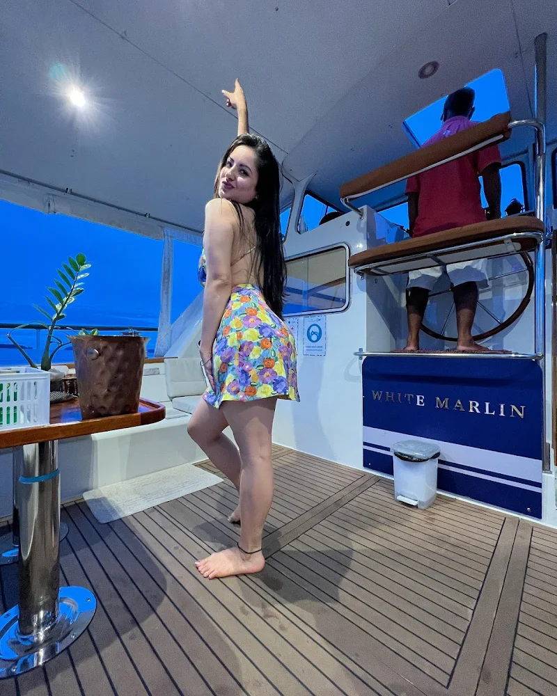 puja banerjee backless short dress legs curvy actress puja banerjee backless short dress legs curvy actress