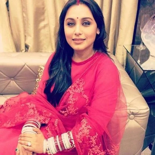 Rani Mukherjee sindoor mangalsutra indian wife look Rani Mukherjee sindoor mangalsutra indian wife look