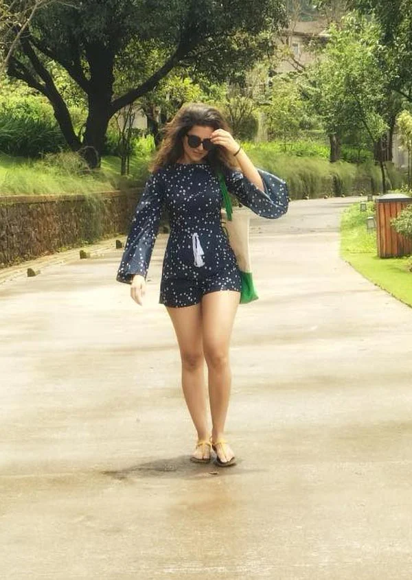 ridhi dogra sexy legs short dress actress pitchers 2, married woman ridhi dogra sexy legs short dress actress pitchers 2, married woman