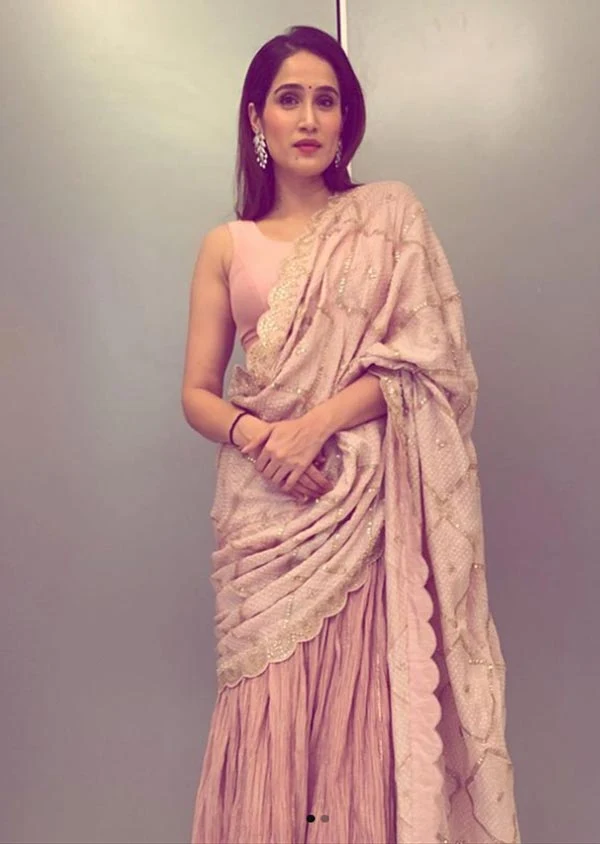 Sagarika Ghatge hot bollywood actress chak de boss