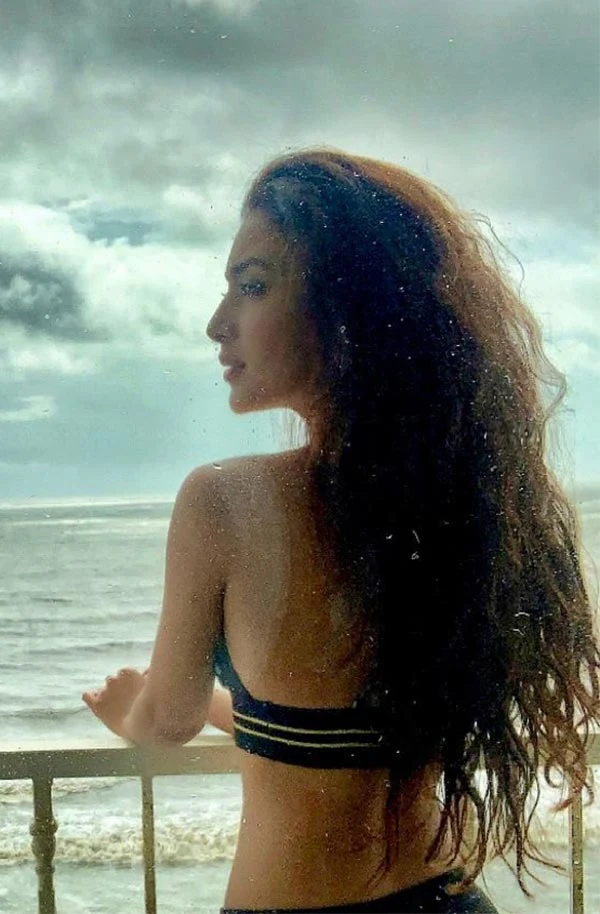 Sahher Bambba hot actress the empire Sahher Bambba hot actress the empire