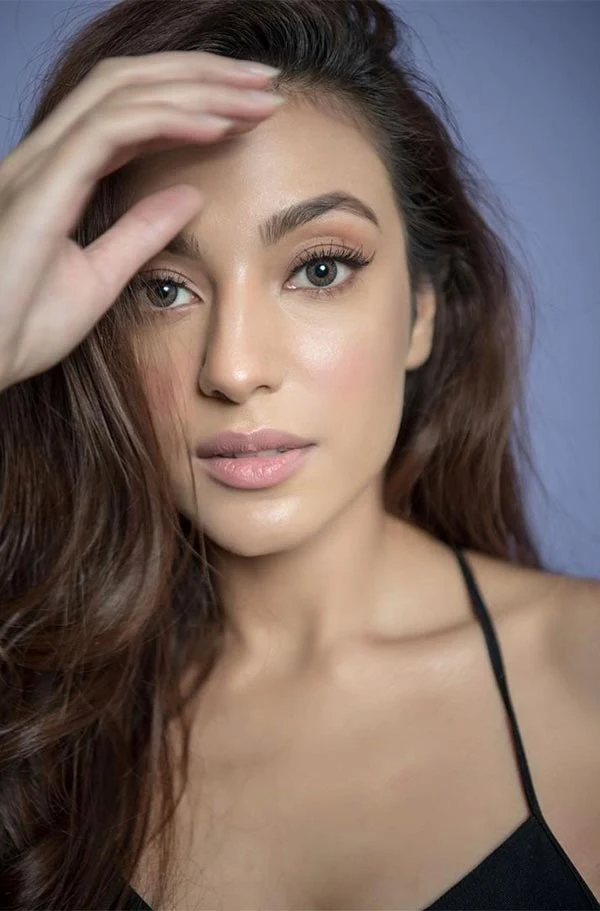 Sahher Bambba hot actress the empire Sahher Bambba hot actress the empire