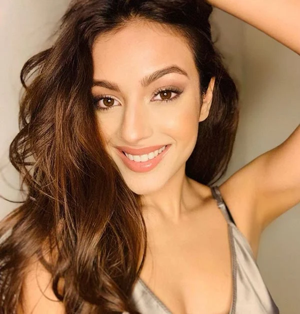 Sahher Bambba hot actress the empire Sahher Bambba hot actress the empire