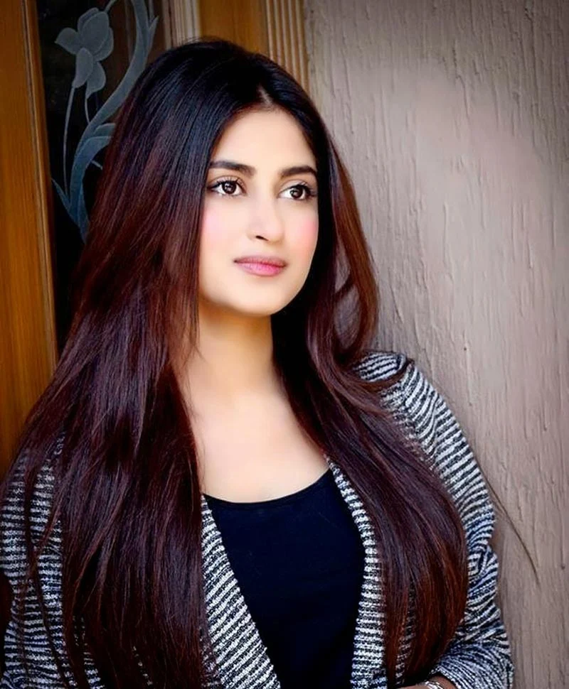 Sajal Aly stylish beautiful pakistani actress Sajal Aly stylish beautiful pakistani actress