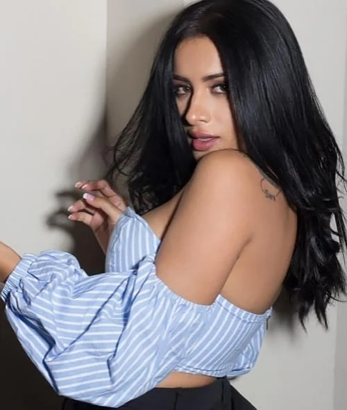 sara gurpal hot punjabi actress singer sara gurpal hot punjabi actress singer