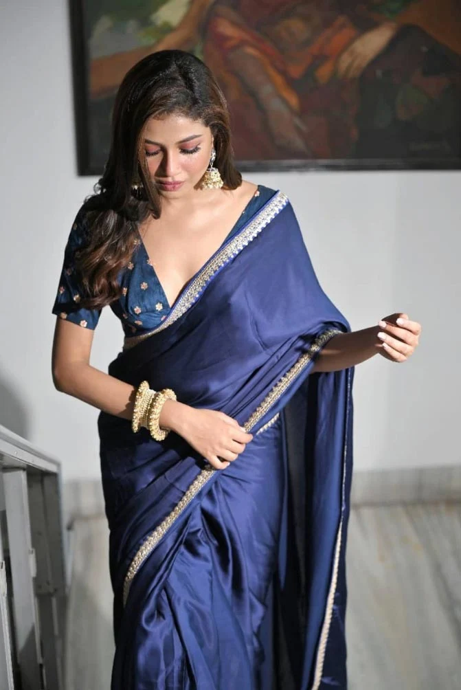 Sauraseni Maitra saree hot actress break up story hoichoi Sauraseni Maitra saree hot actress break up story hoichoi