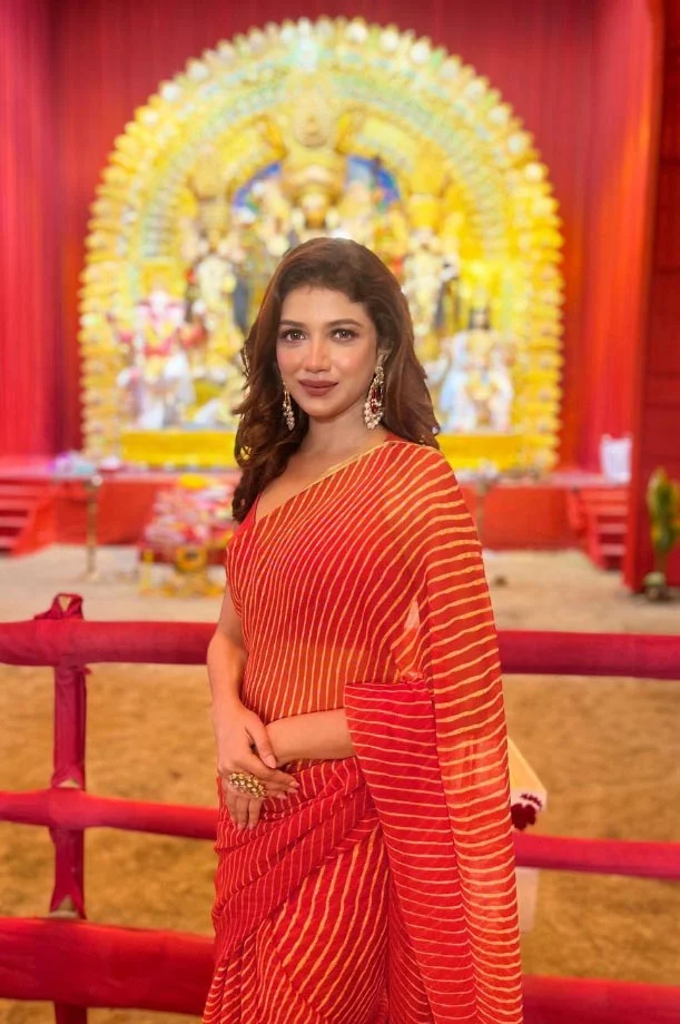 Sauraseni Maitra saree hot actress break up story hoichoi Sauraseni Maitra saree hot actress break up story hoichoi