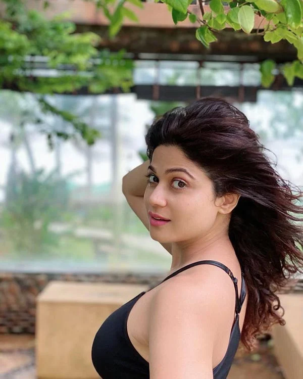 Shamita Shetty hot actress bigg boss contestant Shamita Shetty hot actress bigg boss contestant
