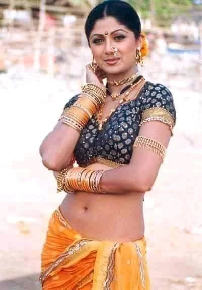 shilpa shetty navel saree shilpa shetty navel saree