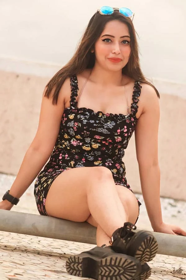 Shreyanshi hot actress puddan 2 Shreyanshi hot actress puddan 2