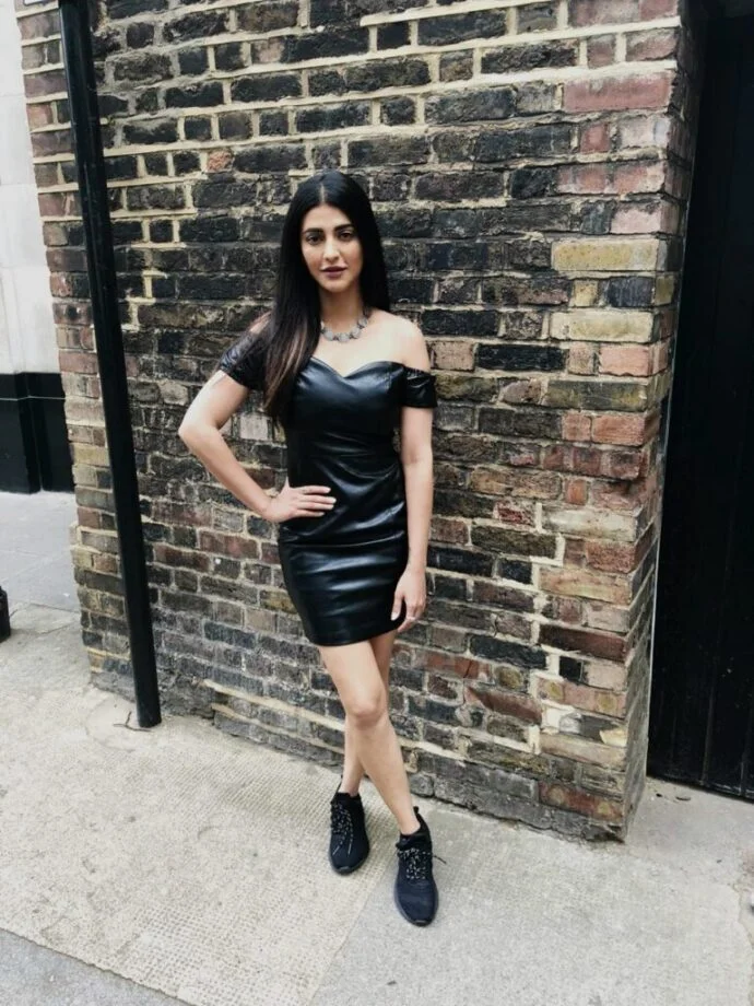 Shruti Haasan black latex leather outfit south indian actress Shruti Haasan black latex leather outfit south indian actress