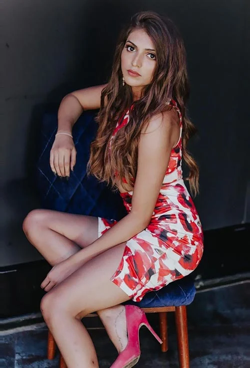 shruti sinha sexy legs hot roadies splitsvilla shruti sinha sexy legs hot roadies splitsvilla