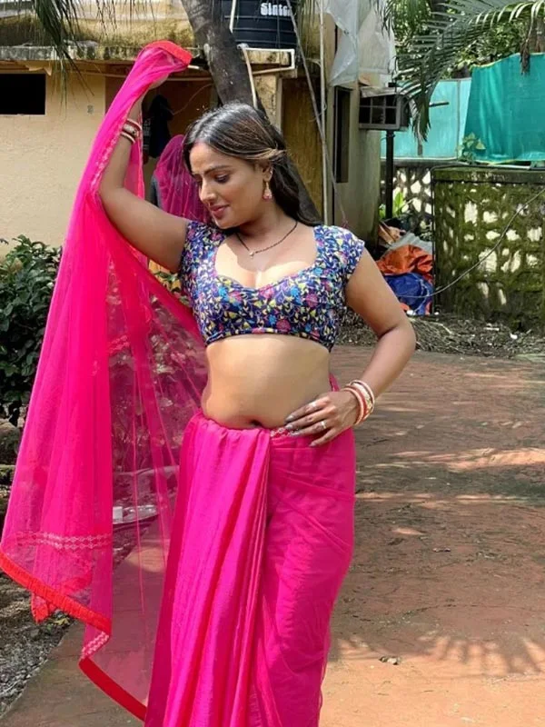Shyna Khatri hot web series paglet pehredaar prime play Shyna Khatri hot web series paglet pehredaar prime play