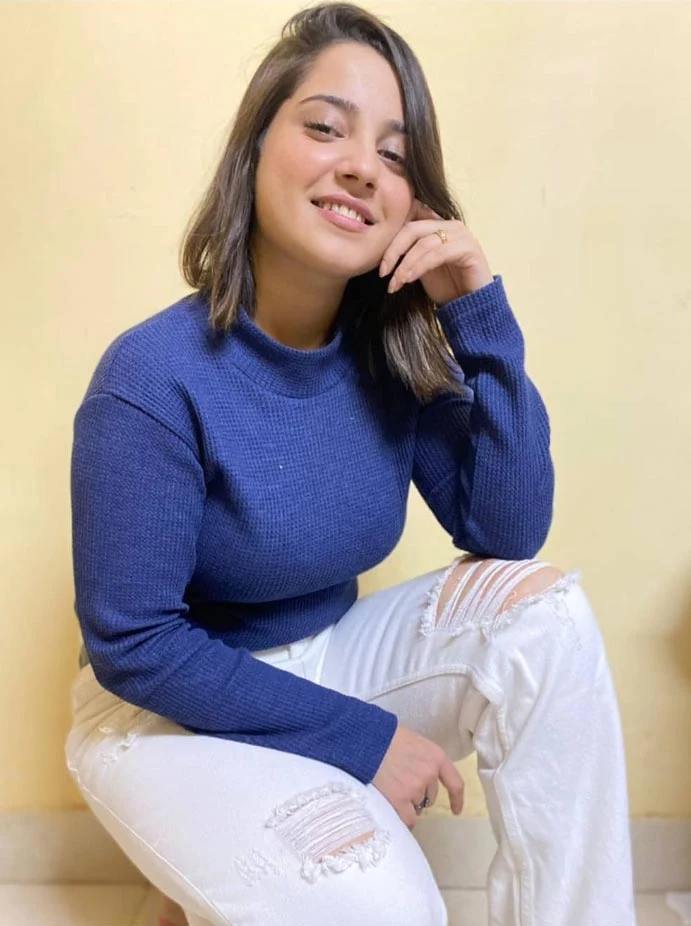 Sonali Pandita top jeans curvy hot actress nishabd shooter Sonali Pandita top jeans curvy hot actress nishabd shooter