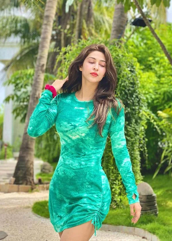 sonarika bhadoria tight dress curvy sexy body tv actress sonarika bhadoria tight dress curvy sexy body tv actress