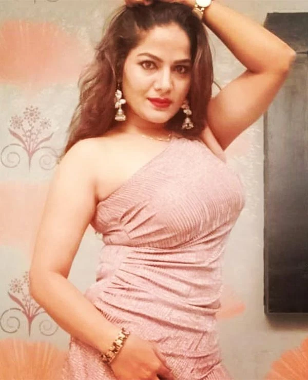 Suman hot actress cineprime puddan malti mami Suman hot actress cineprime puddan malti mami