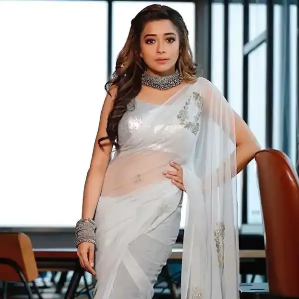 Tina Dutta white saree indian tv actress Tina Dutta white saree indian tv actress